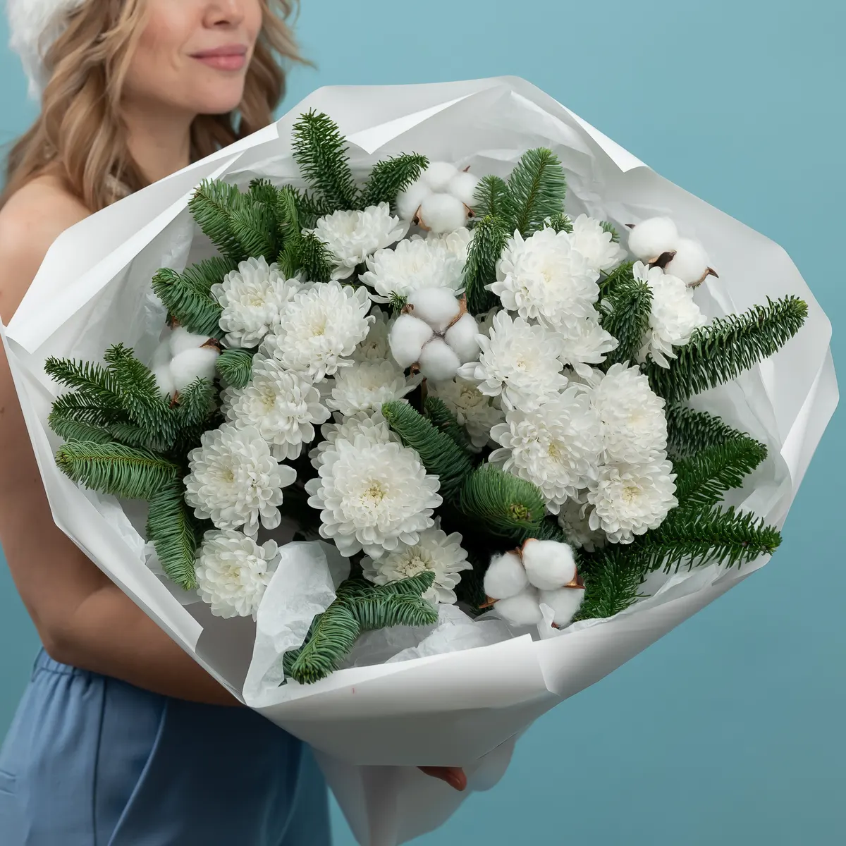 Белый букет с нибилисом и хлопком, ракурс 1 из 7