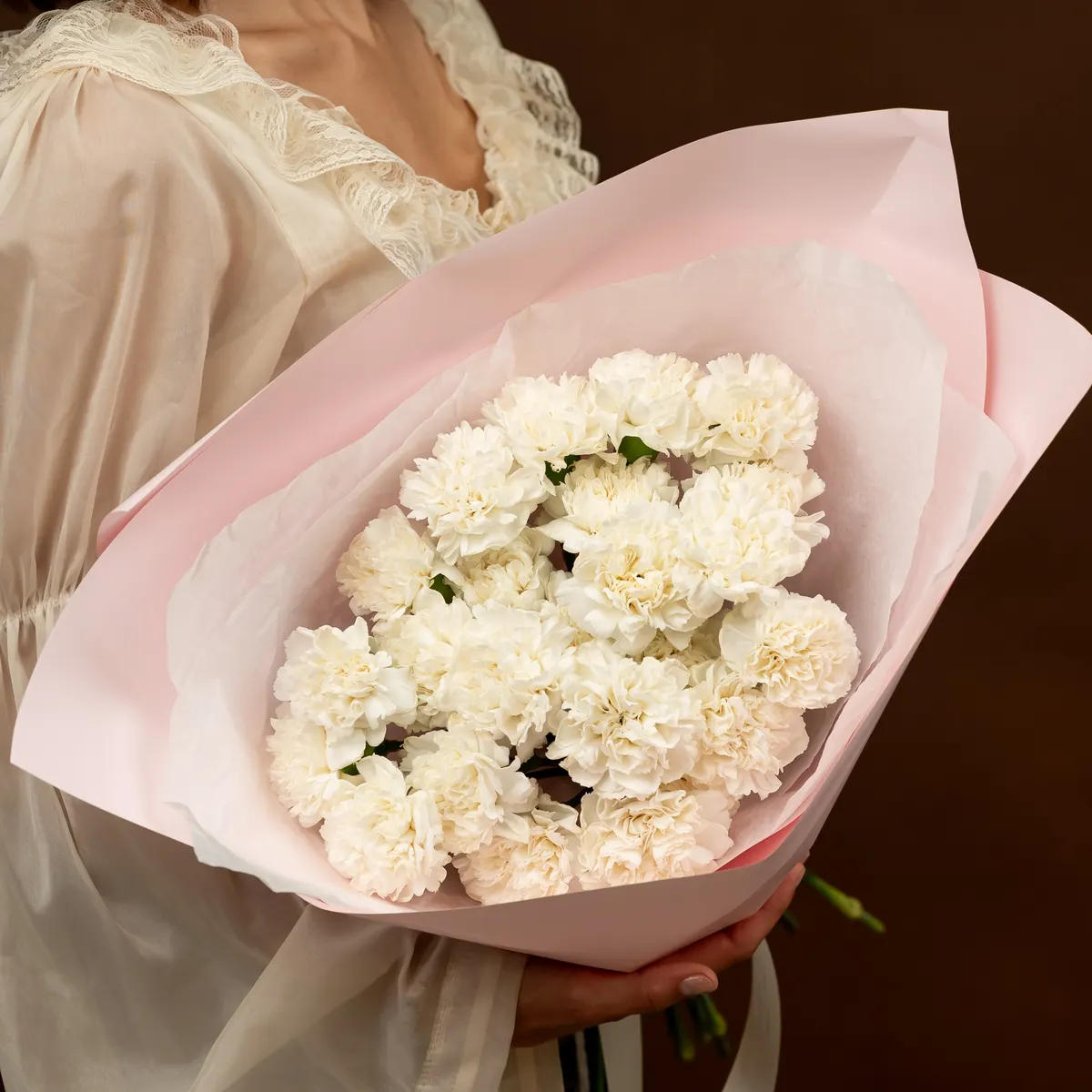Белые диантусы 25 шт, ракурс 1 из 7